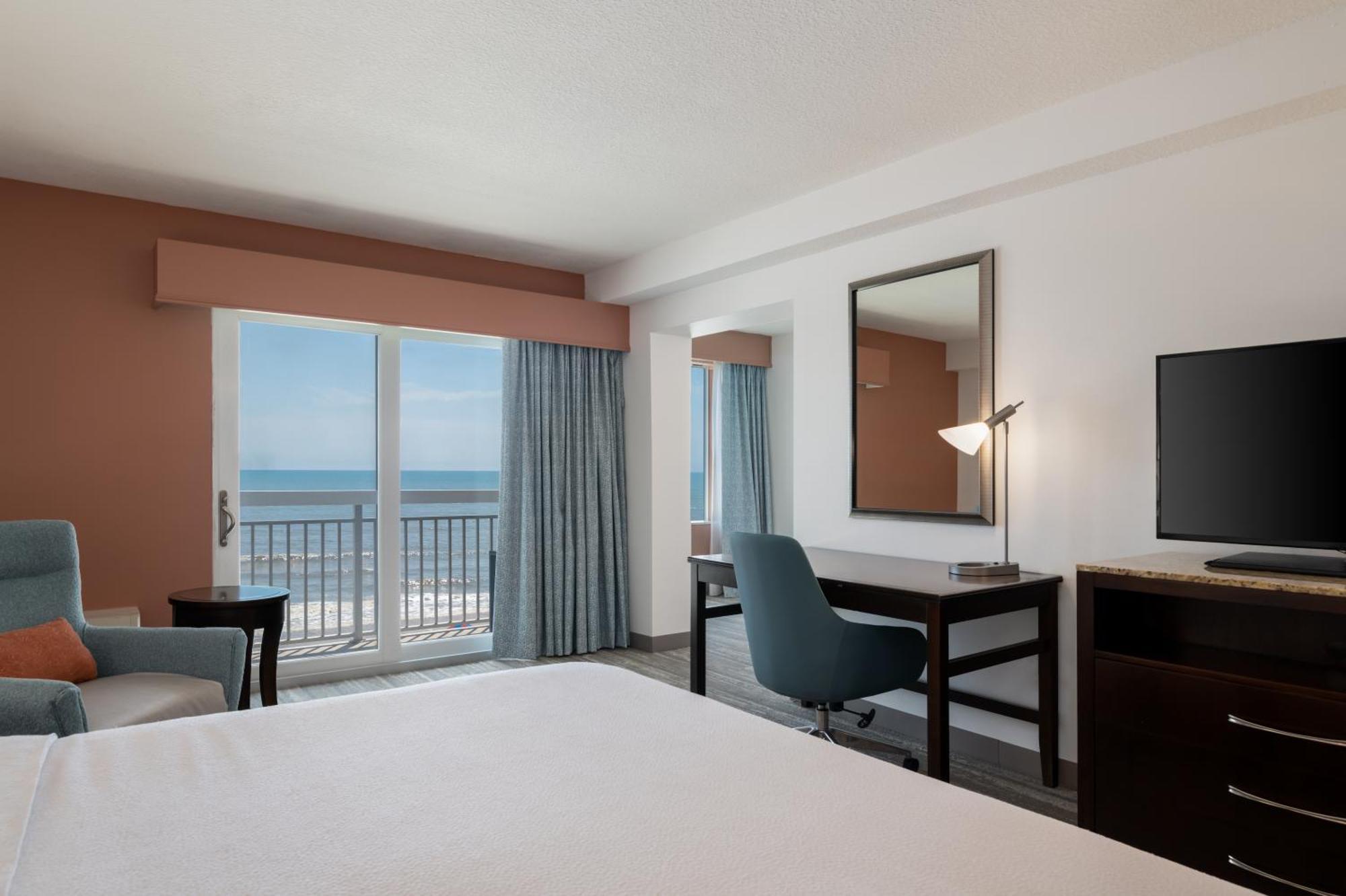 Hilton Garden Inn Daytona Beach Oceanfront Экстерьер фото