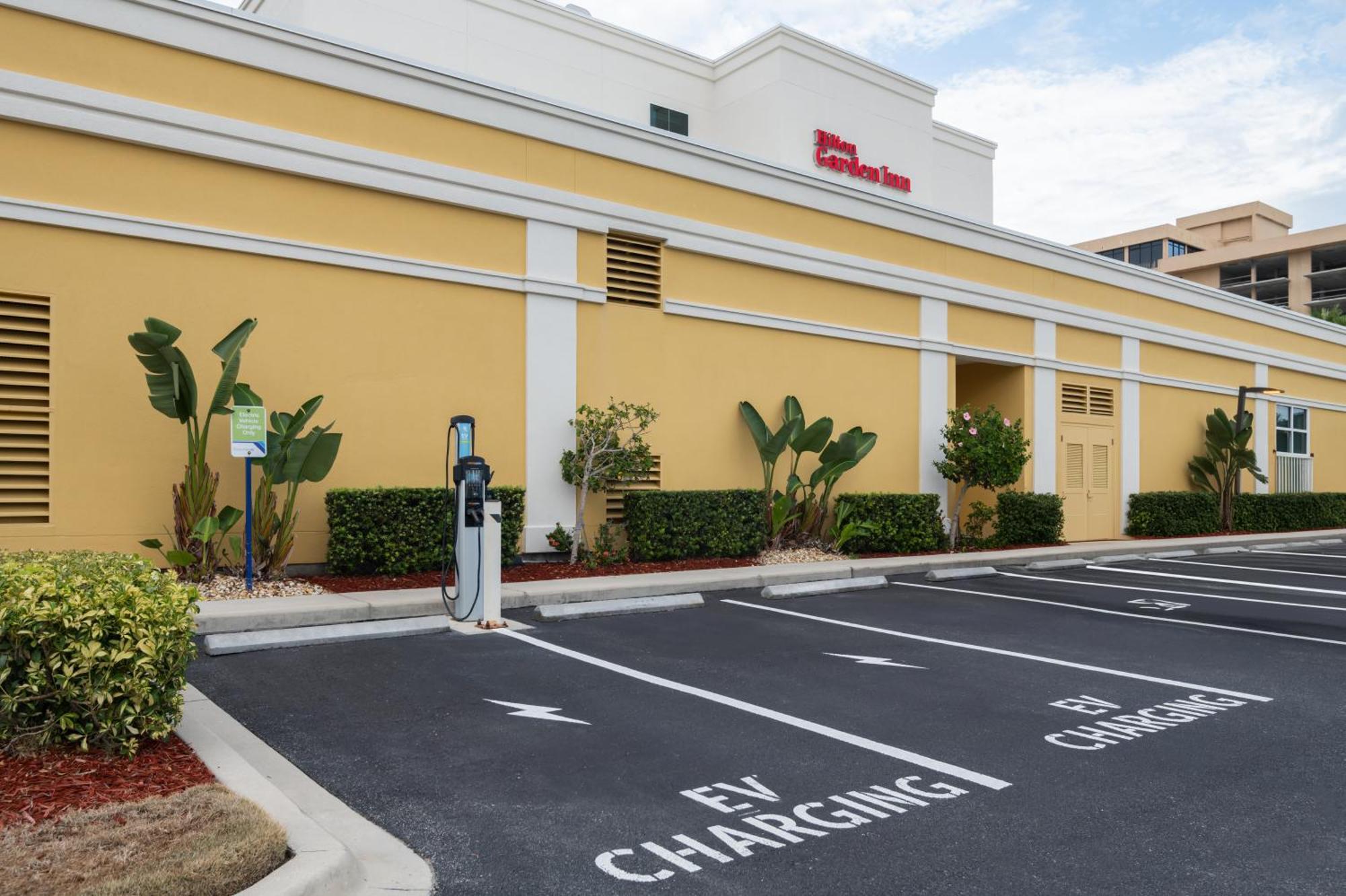 Hilton Garden Inn Daytona Beach Oceanfront Экстерьер фото