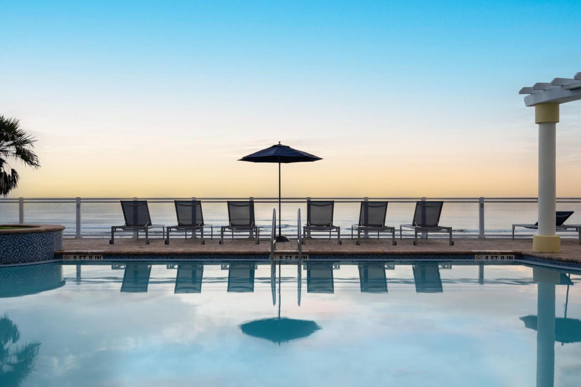 Hilton Garden Inn Daytona Beach Oceanfront Экстерьер фото